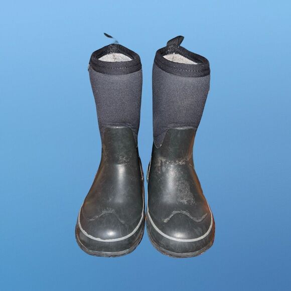 Toddler MCIKCC Black Rubber Rain Snow Classic Pull On Wellies Boot Size 11 - Picture 2 of 7